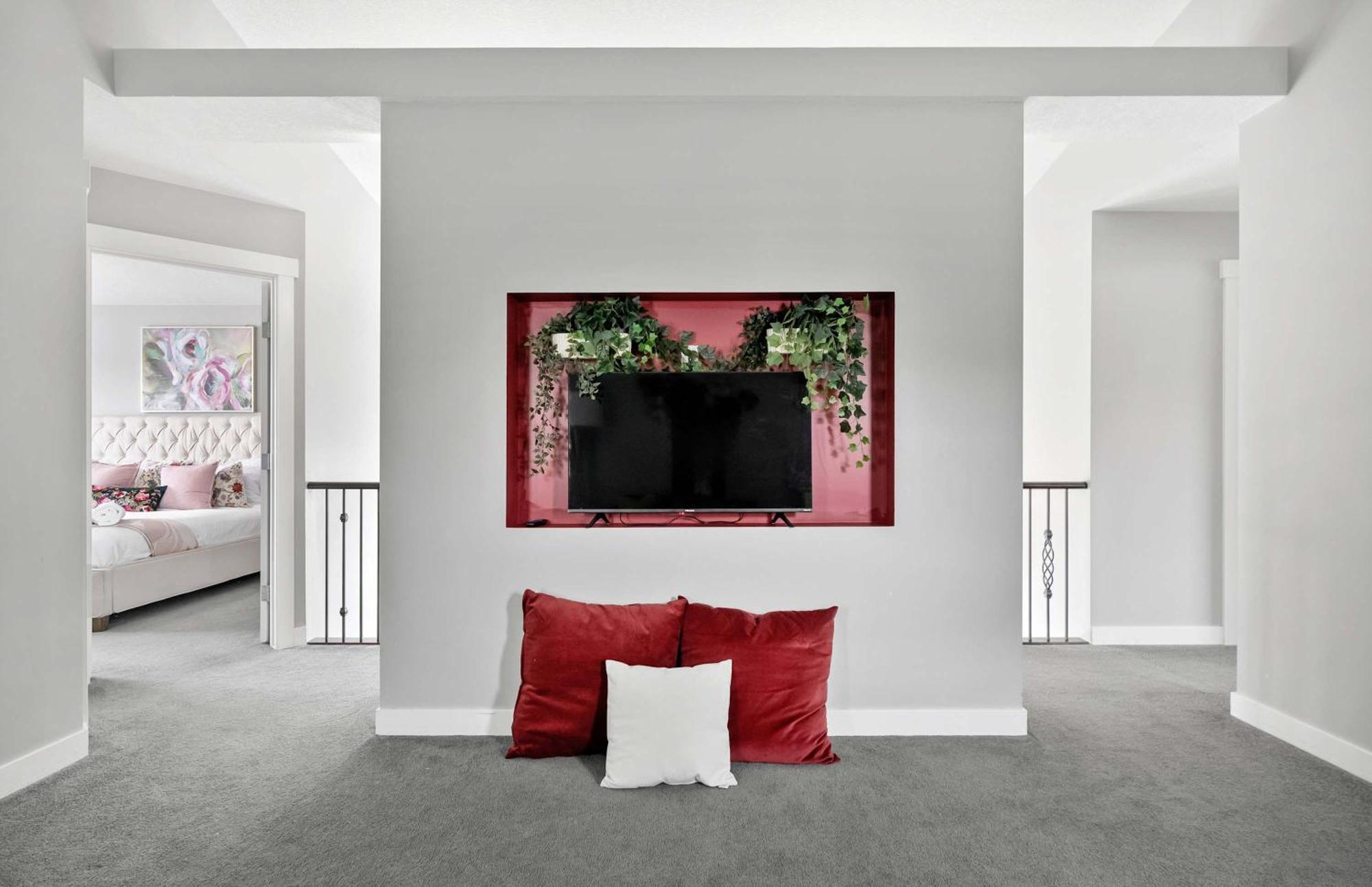 New! Large Family 4br W Kid's Play Den - Free Banff Pass, Netflix, Wine & More! Holiday home Calgary