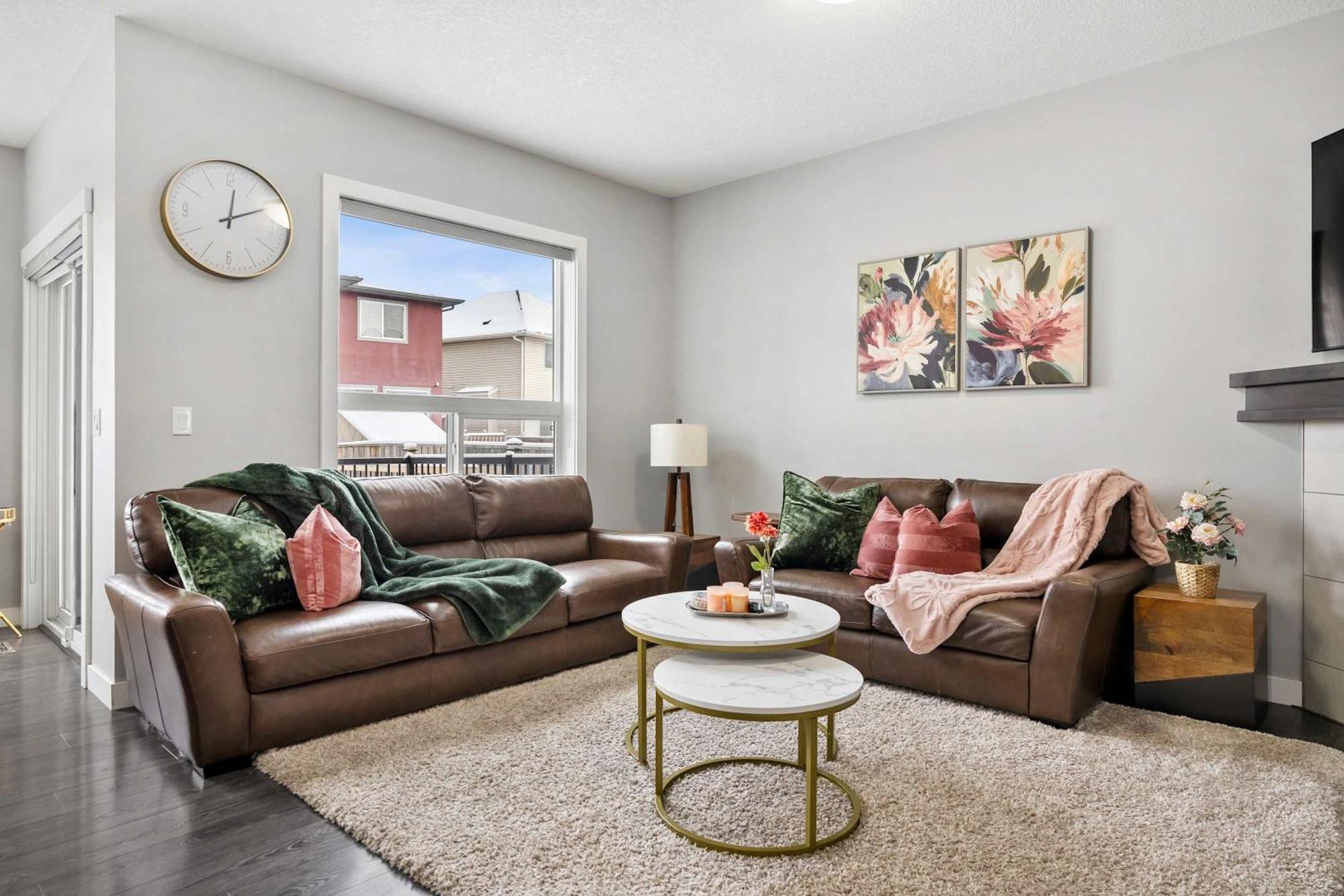 Holiday home New! Large Family 4br W Kid's Play Den - Free Banff Pass, Netflix, Wine & More! Calgary